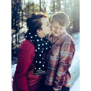 Meet your Posher, Mya